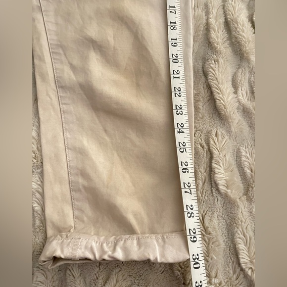 Joe’s Jeans Pleated Mid-Rise Ivory Cotton Linen Crop Capri Pants. - Picture 10 of 13